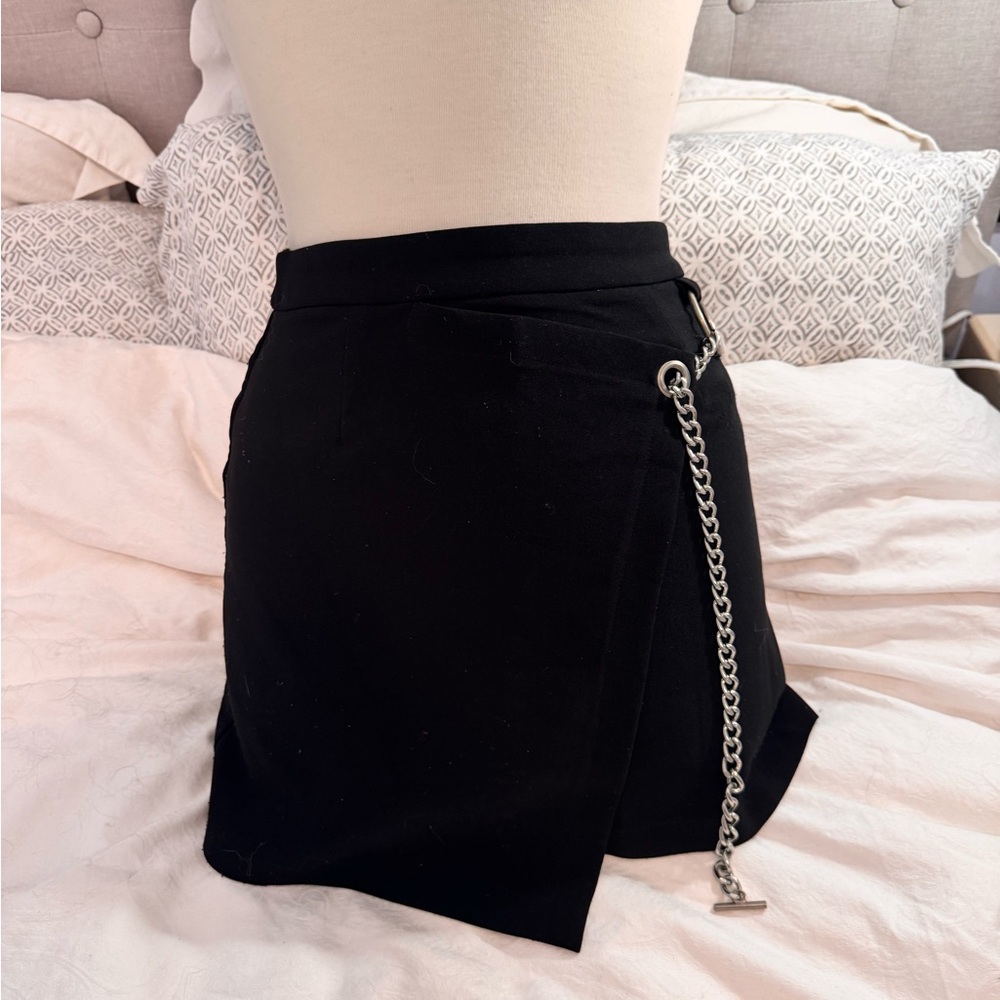 Forever 21 Black Mini Skirt with Chain Accent
